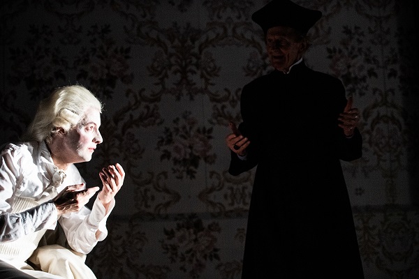 Julien - Rot und Schwarz